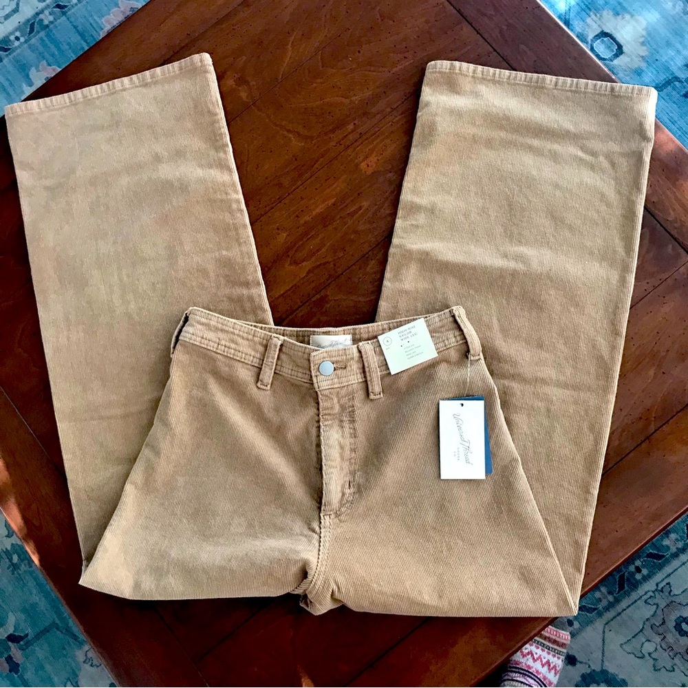 Universal Thread Tan Wide Leg High Rise Corduroy Pants